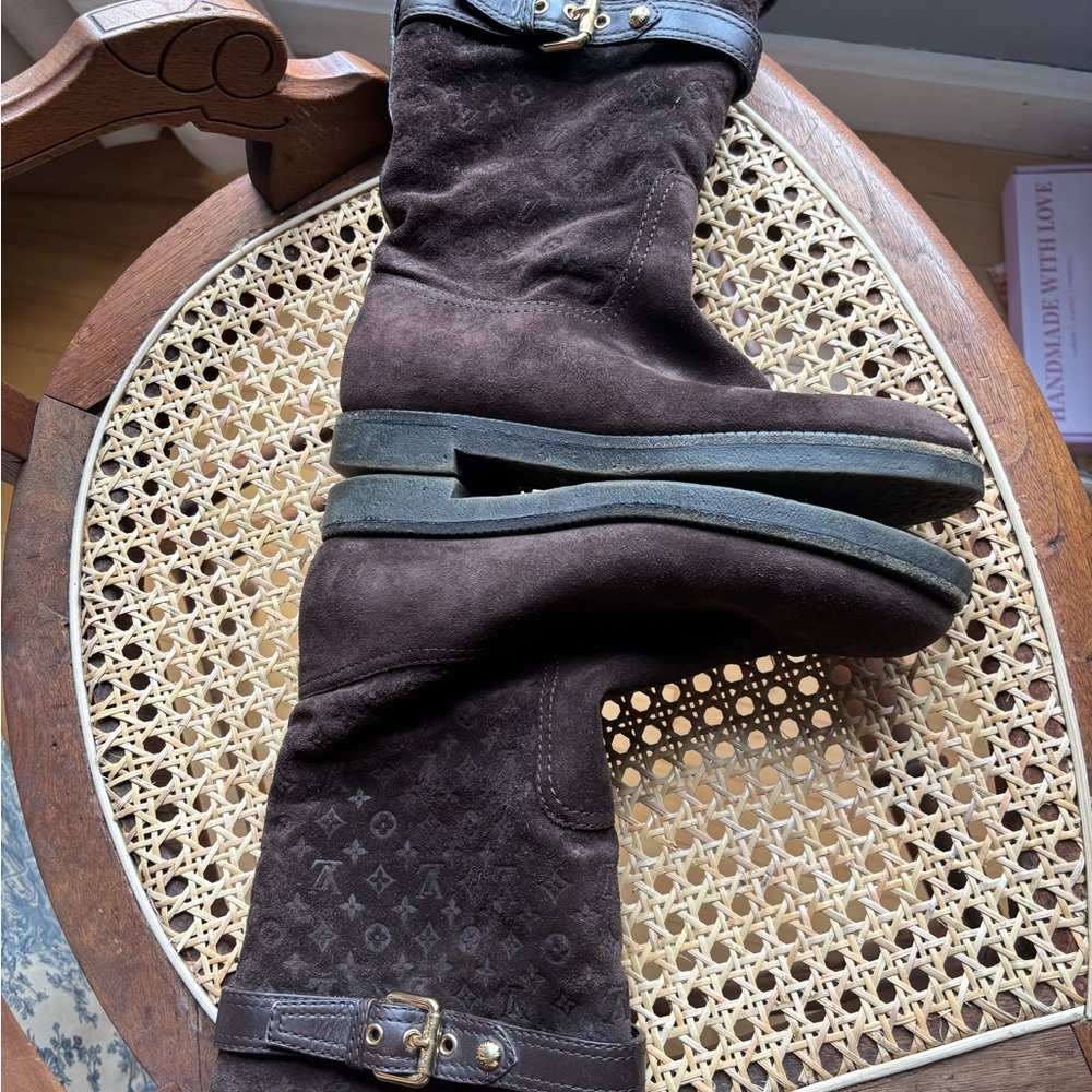 Louis Vuitton monogram brown suede Winter Boots - Picture 2 of 12
